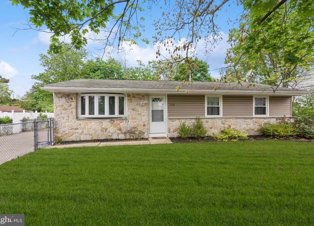 Property at 318 Spring Lake Blvd, Browns Mills, NJ 08015, 3 beds, 1 bath