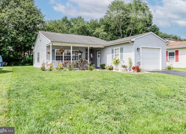Property at 193 Huntington Dr, Southampton, NJ 08088, 2 beds, 1.5 baths