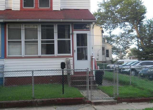 Property at 219 Haakon Rd, Brooklawn, NJ 08030, 2 beds, 1 bath