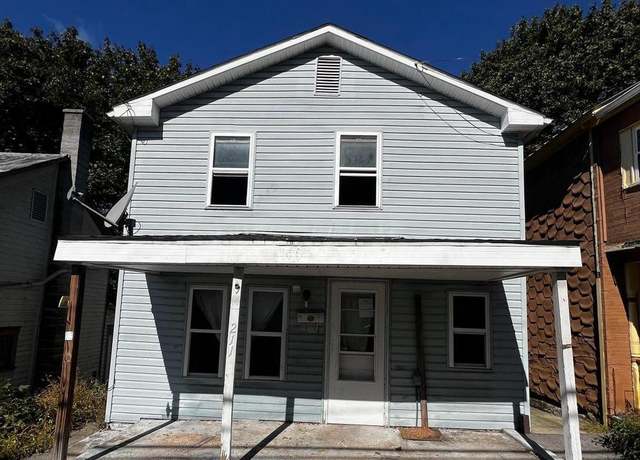 Property at 211 E Pike St, Bellefonte, PA 16823, 3 beds, 2 baths