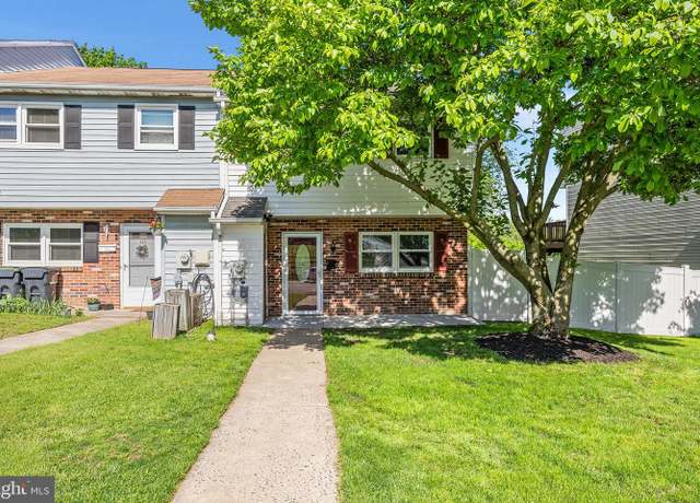 Property at 414 Heckle St, Phoenixville, PA 19460, 3 beds, 2.5 baths