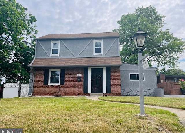 Property at 817 E Penn Pines Blvd, Clifton Heights, PA 19018, 2 beds, 1 bath