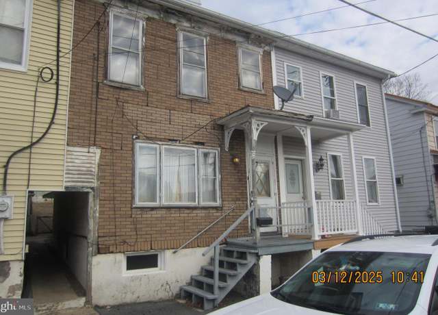 Property at 126 Vaux Ave, Tremont, PA 17981, 3 beds, 1 bath