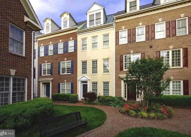Property at 312 S Fayette St, Alexandria, VA 22314, 3 beds, 2.5 baths