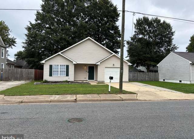Property at 1718 Sparrow Rd, Chesapeake, VA 23320