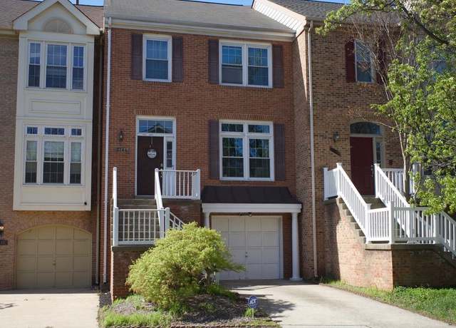 Property at 5146 Woodford Dr, Centreville, VA 20120, 3 beds, 3 baths