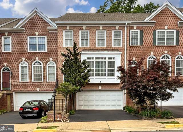 Property at 5591 Governors Pond Cir, Alexandria, VA 22310, 3 beds, 3.5 baths