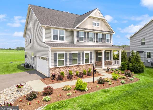 Property at 12914 Hazelwood Dr, Nokesville, VA 20181, 5 beds, 4.5 baths