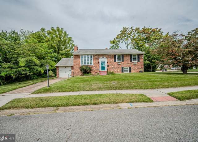 Property at 3207 Carillon Dr, Wilmington, DE 19808, 4 beds, 1.5 baths