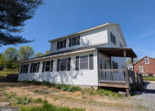 Property at 5129 Old National Pike, Frederick, MD 21702, 3 beds, 3 baths