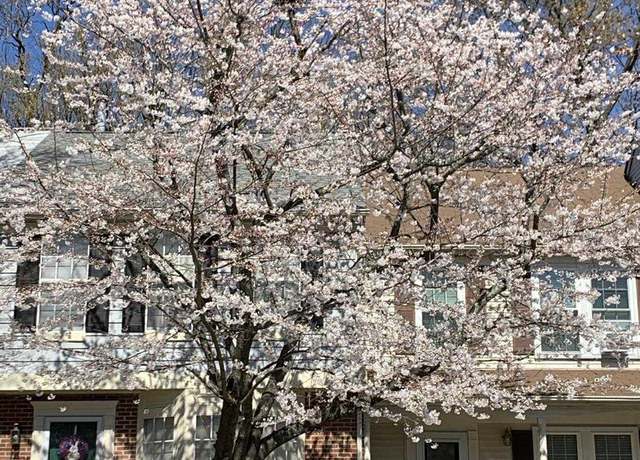 Property at 20575 Lowfield Dr, Germantown, MD 20874, 3 beds, 3 baths