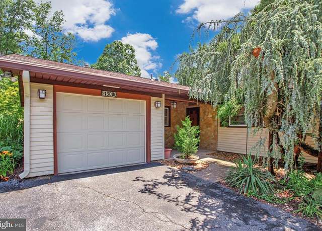 Property at 13000 Victoria Heights Dr, Bowie, MD 20715, 3 beds, 2 baths