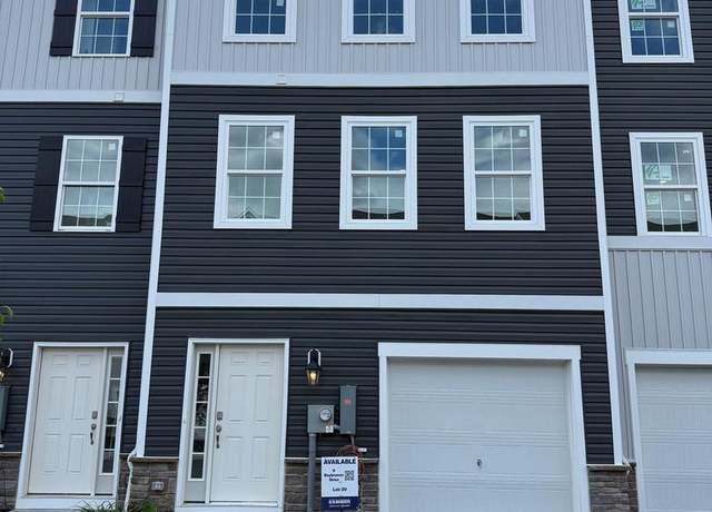 Property at 9 Baybreeze Dr, Waretown, NJ 08758, 3 beds, 2.5 baths