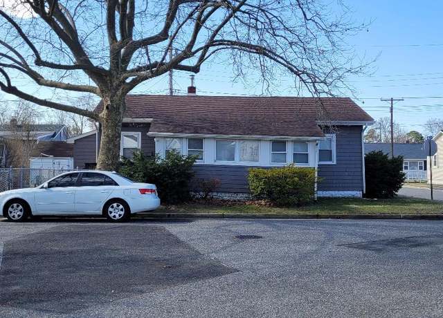 Property at 336 Coolidge Ave, Penns Grove, NJ 08069, 3 beds, 1 bath