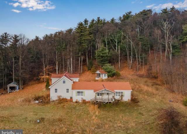 Property at 6335 Oxford Rd, Gardners, PA 17324, 4 beds, 2 baths