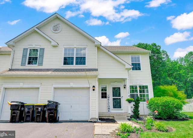 Property at 1138 Virginia Way, Quakertown, PA 18951, 3 beds, 2.5 baths