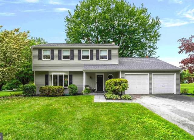 Property at 125 Christine Dr, Downingtown, PA 19335, 4 beds, 2.5 baths