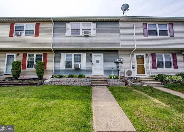 Property at 604 Morris Rd, East Greenville, PA 18041, 3 beds, 1.5 baths