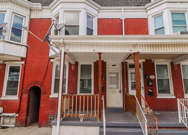Property at 839 E Philadelphia St, York, PA 17403, 5 beds, 1 bath
