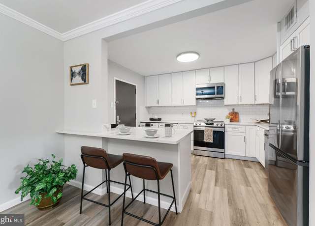 Property at 1800 Old Meadow Rd #1414, Mclean, VA 22102, 2 beds, 2 baths