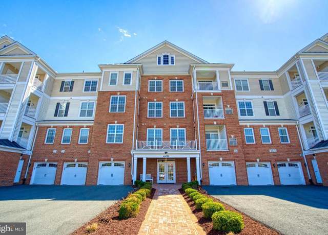 Property at 44589 York Crest Ter #406, Ashburn, VA 20147, 3 beds, 2 baths