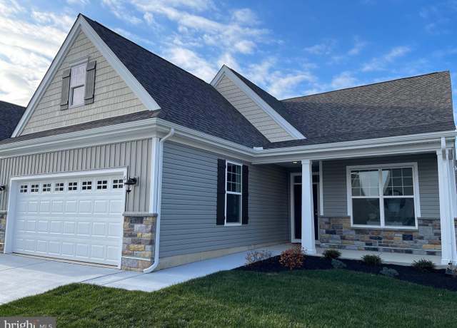Property at 61 Petal Park Pl, Dover, DE 19904, 2 beds, 2 baths