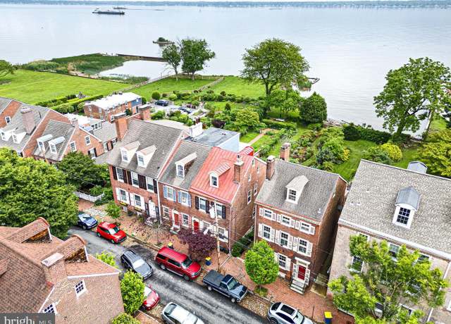 Property at 13 The Strand, New Castle, DE 19720, 4 beds, 4 baths