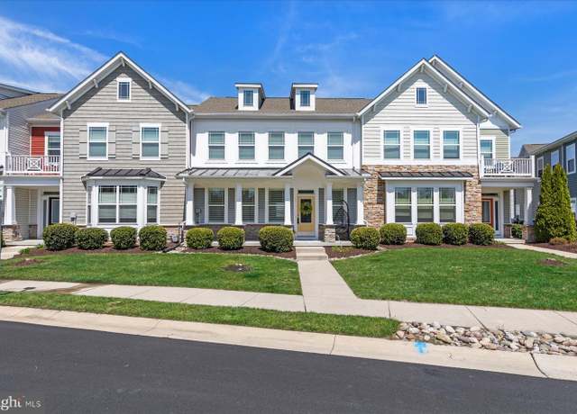 Property at 11 Bennett Point Ln, Ocean View, DE 19970, 3 beds, 2.5 baths