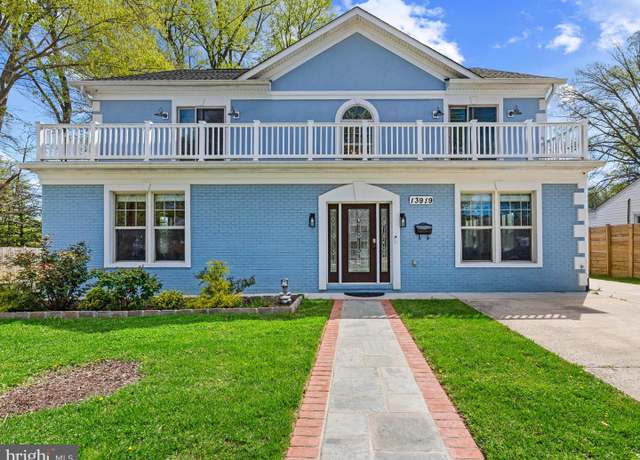 Property at 13919 Parkland Dr, Rockville, MD 20853, 5 beds, 4.5 baths