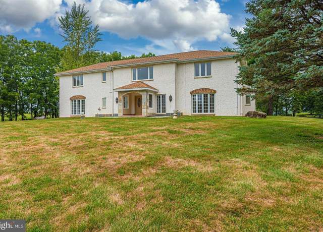 Property at 7602 Shady Ln, Boonsboro, MD 21713, 5 beds, 4 baths