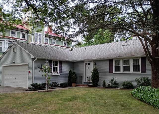 Property at 103 Main St, Riverton, NJ 08077, 2 beds, 1 bath