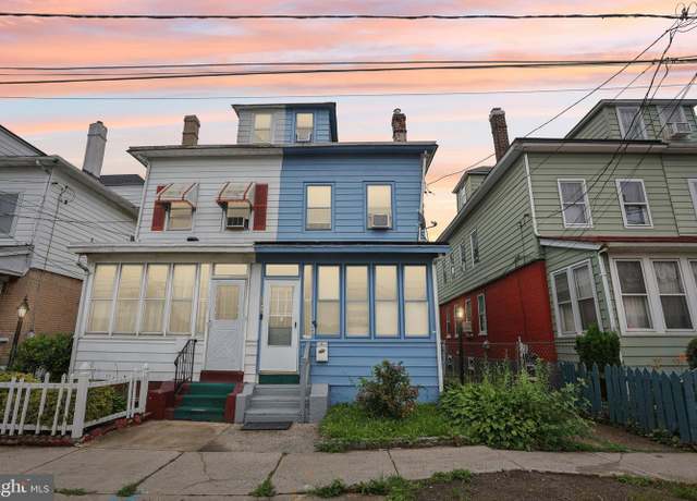 Property at 1314 Princeton Ave, Trenton, NJ 08638, 4 beds, 1.5 baths