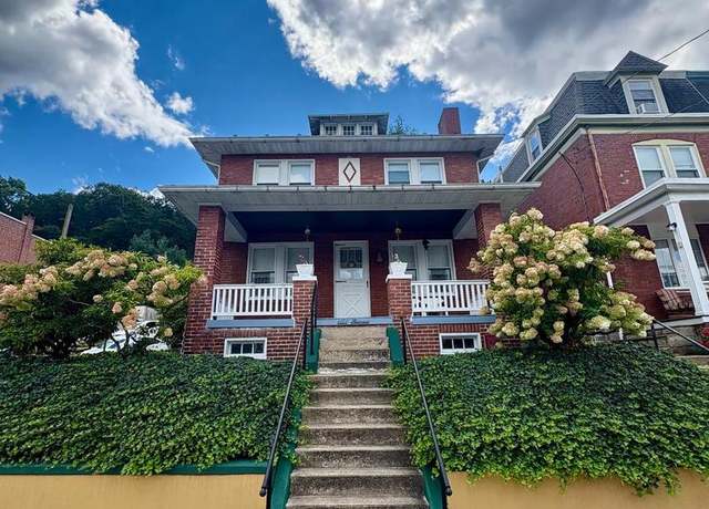 Property at 1520 Fairview St, Reading, PA 19606, 4 beds, 1.5 baths