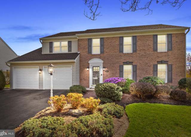 Property at 259 Saxony Dr, Newtown, PA 18940, 4 beds, 2.5 baths
