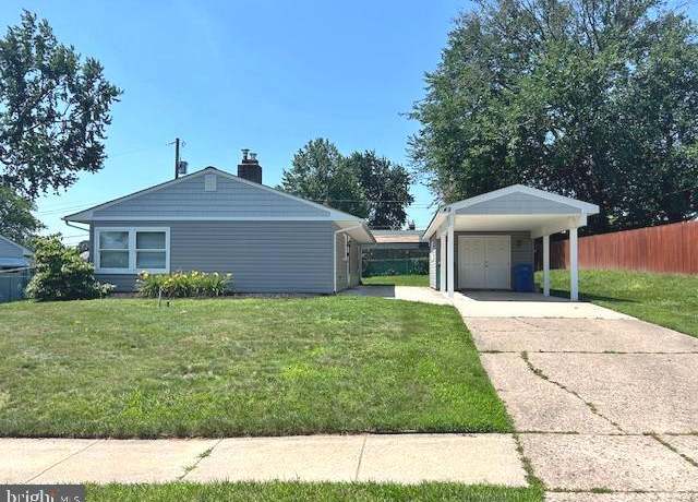 Property at 49 Mistletoe Ln, Levittown, PA 19054, 3 beds, 1 bath
