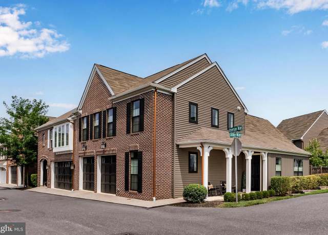 Property at 3211 Emerson Way, Mechanicsburg, PA 17055, 4 beds, 2.5 baths