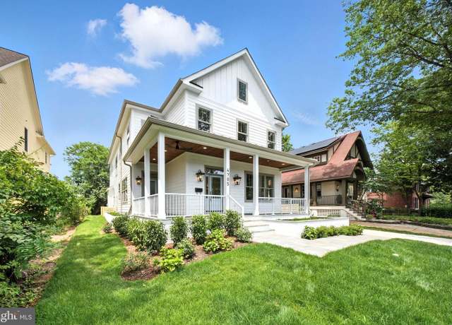Property at 4705 25th St N, Arlington, VA 22207, 7 beds, 6.5 baths