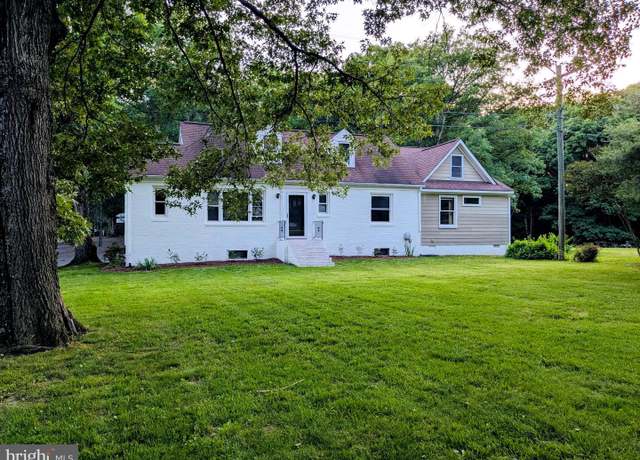 Property at 14232 Fredericksburg Tpke, Woodford, VA 22580, 4 beds, 2 baths