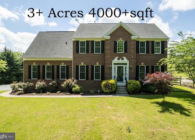 Property at 627 Chimney Cir, Middletown, VA 22645, 4 beds, 2.5 baths