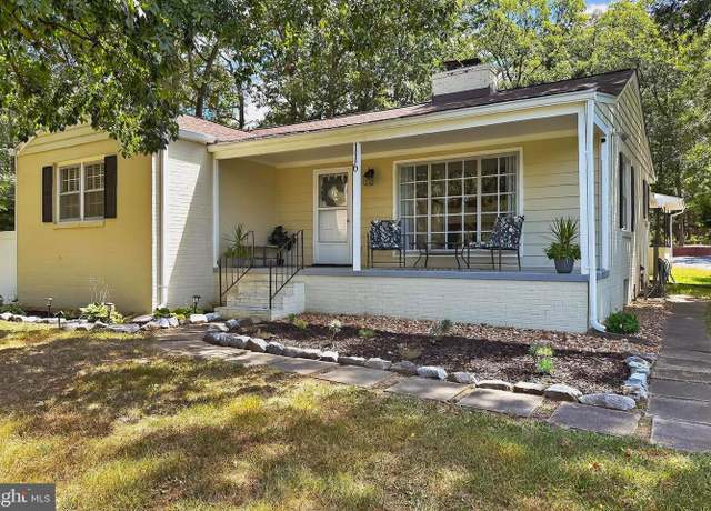 Property at 116 Maloy Dr, Winchester, VA 22602, 3 beds, 1.5 baths
