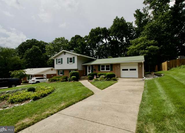 Property at 6436 Northanna Dr, Springfield, VA 22150, 4 beds, 2.5 baths