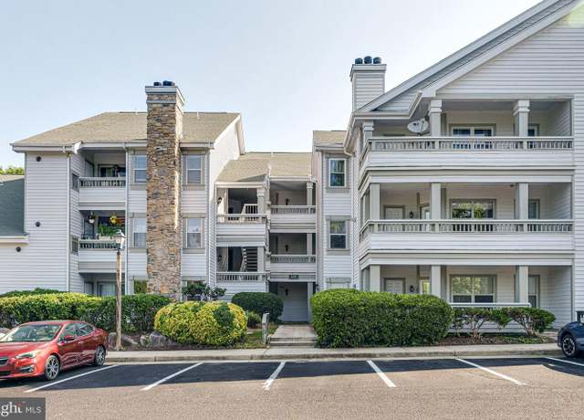 Property at 4405 Fair Stone Dr #201, Fairfax, VA 22033, 2 beds, 2 baths
