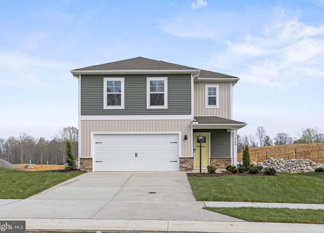 Property at 91 Ponds Dr, Lexington City, VA 24450, 3 beds, 2.5 baths