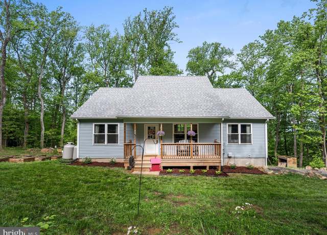 Property at 433 Tulip Poplar Dr, Linden, VA 22642, 3 beds, 2 baths