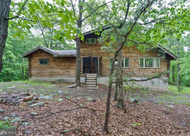 Property at 74 Arran Ln, Hedgesville, WV 25427, 2 beds, 2 baths