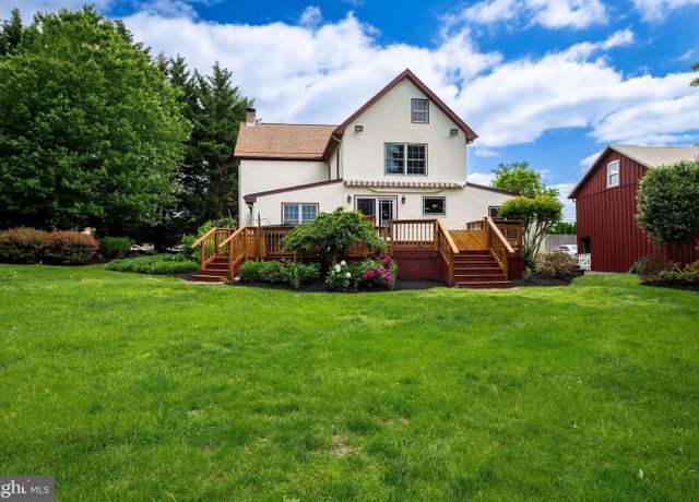 Property at 423 Polly Drummond Hill Rd, Newark, DE 19711, 3 beds, 2 baths