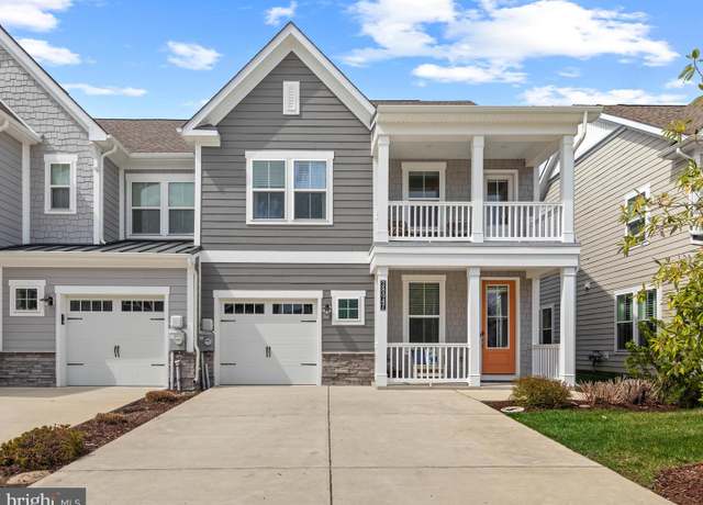 Property at 28047 Sea Dock Ln, Selbyville, DE 19975, 3 beds, 2.5 baths
