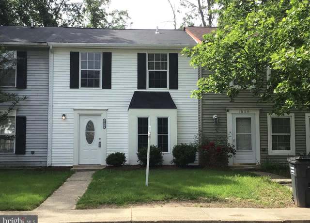 Property at 1556 Pin Oak Dr, Waldorf, MD 20601, 2 beds, 2.5 baths