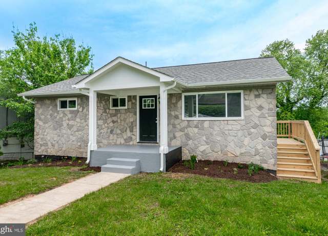 Property at 609 6th Ave, Brunswick, MD 21716, 4 beds, 2 baths