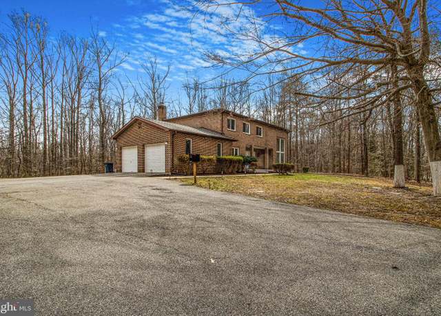 Property at 8009 Poplar Hill Dr, Clinton, MD 20735, 6 beds, 3.5 baths